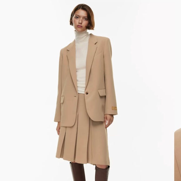 Jones New York Golden Camel Blazer - Picture 2 of 5